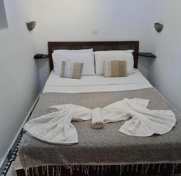 پانسیون Dar Rif Kebdani