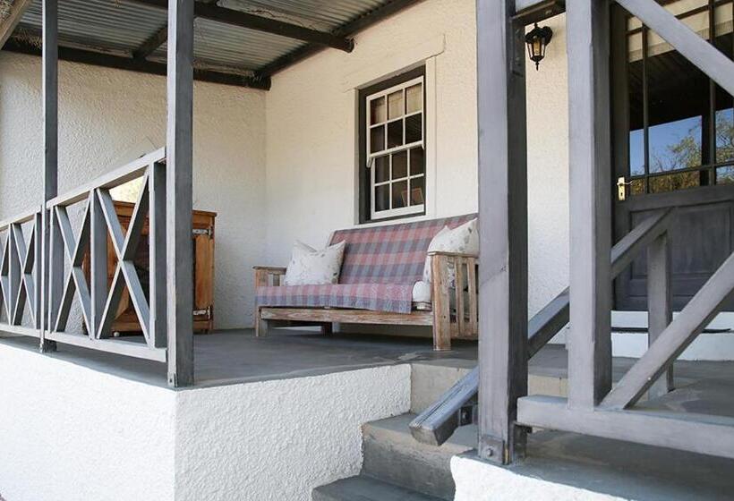 بنسيون Dennehof Karoo Guesthouse