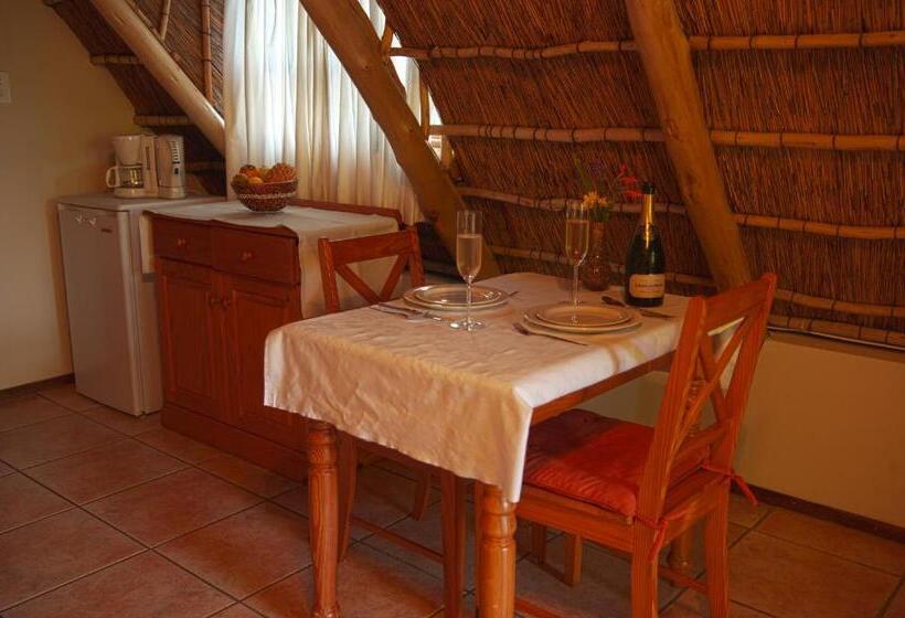 ペンション Easy Five Guest House