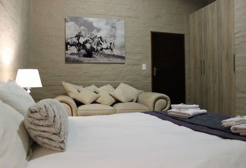 Пансион Ibis Way Guest House