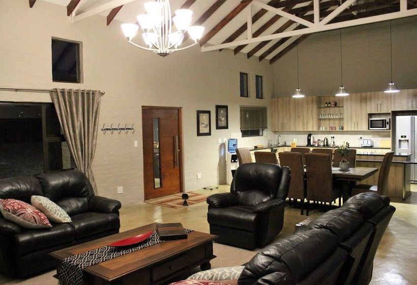 Пансион Ibis Way Guest House