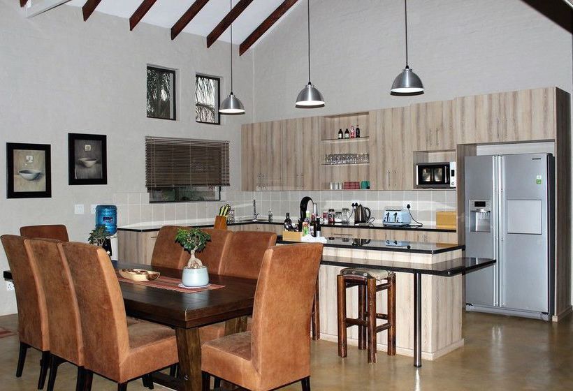 Пансион Ibis Way Guest House