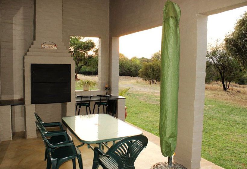 Пансион Ibis Way Guest House