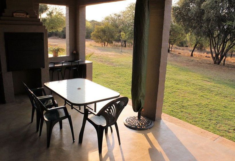 Пансион Ibis Way Guest House