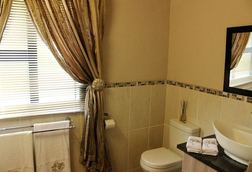 Пансион Ibis Way Guest House