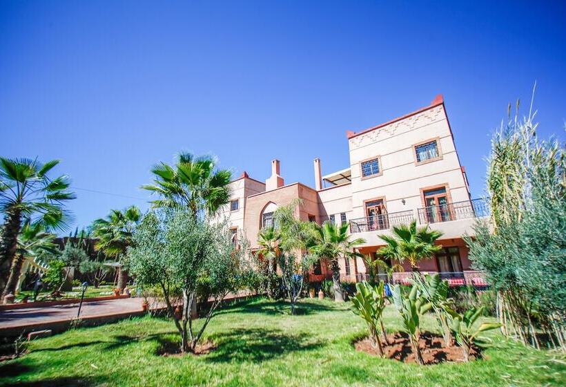 پانسیون Kasbah Ait Oumghar