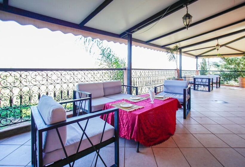 پانسیون Kasbah Ait Oumghar