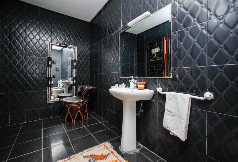 پانسیون Kasbah Ait Oumghar