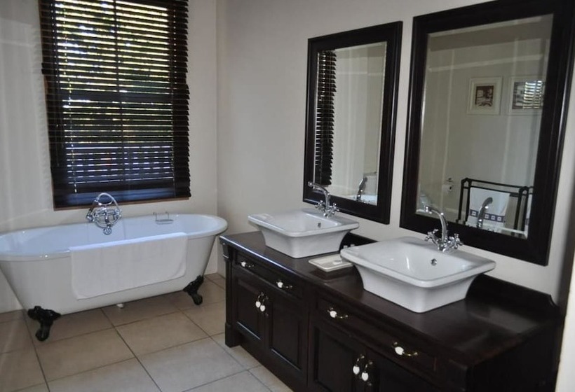 פנסיון Kearsney Manor