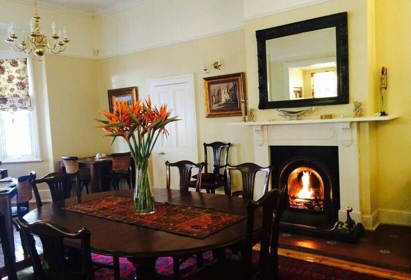 פנסיון Kimberley Country House