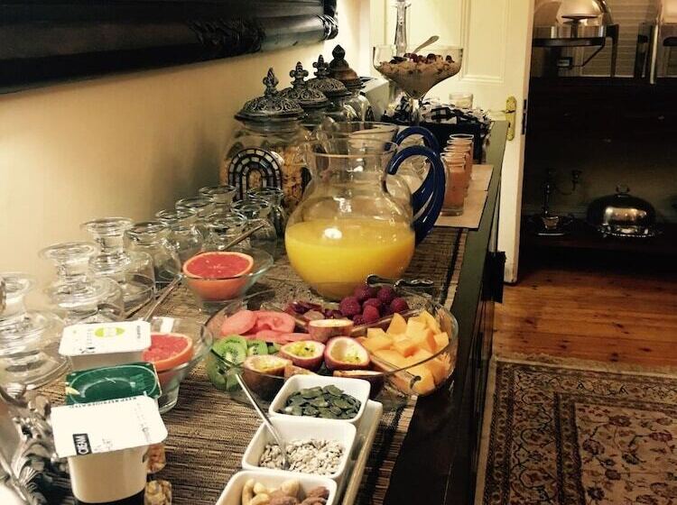 פנסיון Kimberley Country House