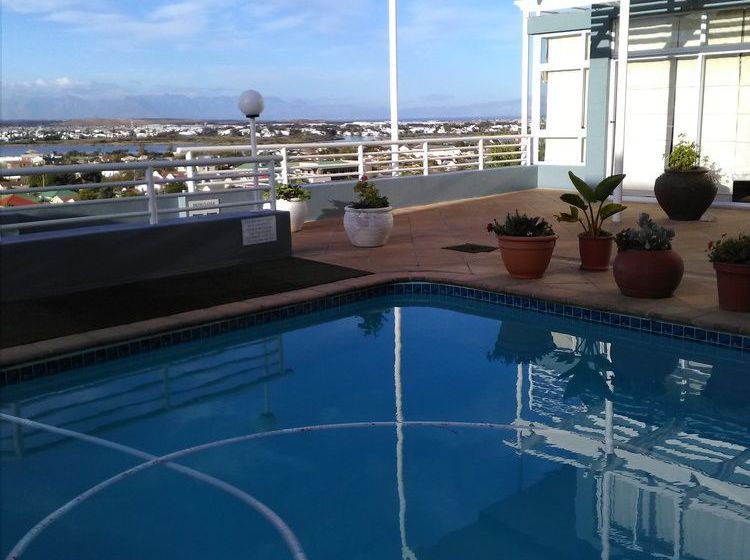 Пансион Lakeside Lodge