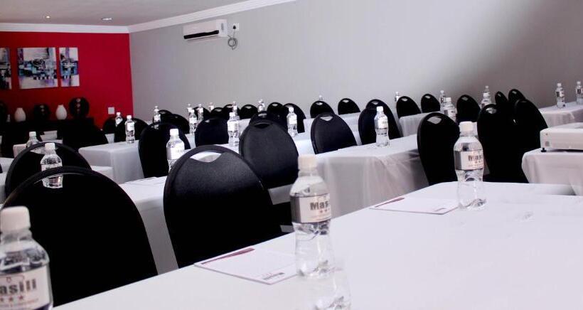 ペンション Masili Guesthouse & Conference