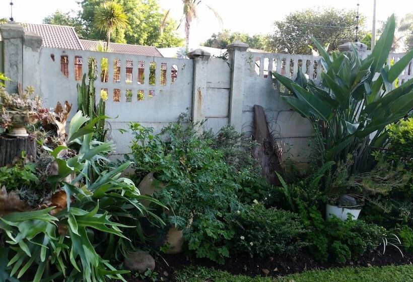 펜션 Memra Guest House