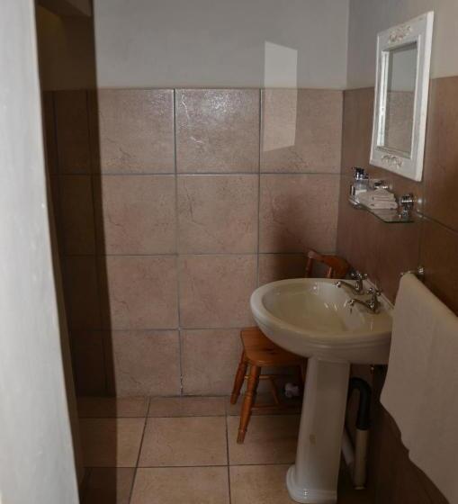 פנסיון Stoep Cafe Guest House