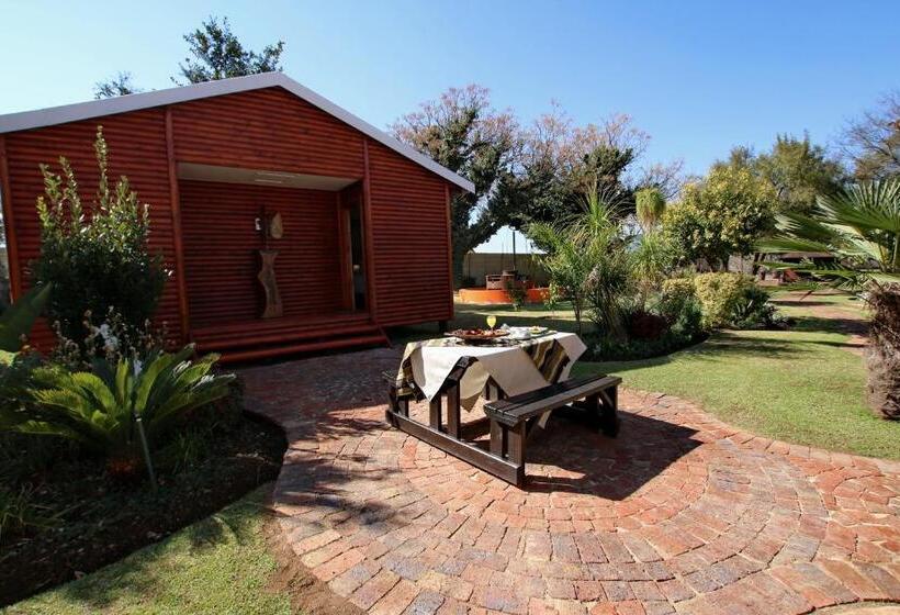 Пансион Summer Garden Guest House