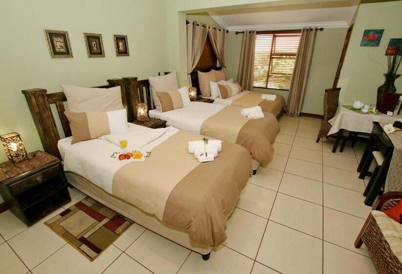 Пансион Summer Garden Guest House