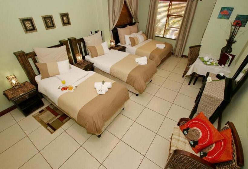 Пансион Summer Garden Guest House