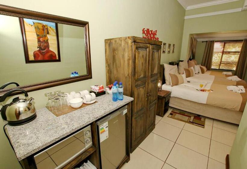 Пансион Summer Garden Guest House