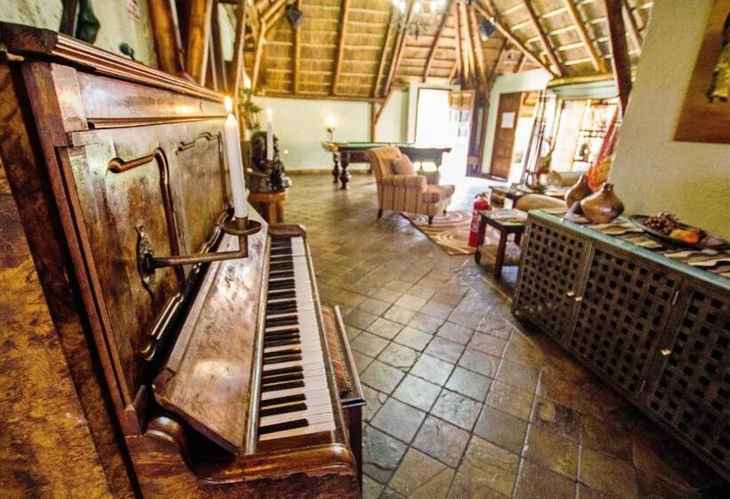 Пансион Summer Garden Guest House