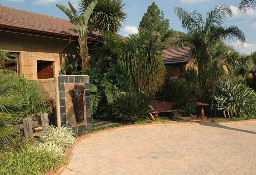 Пансион Summer Garden Guest House