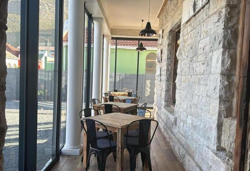 Пансион The Place Muizenberg