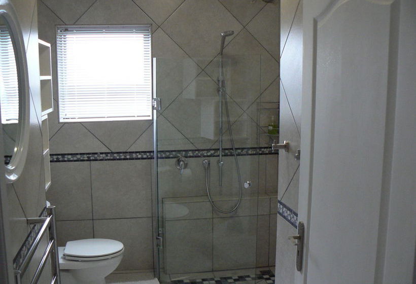 פנסיון Van Den Berg S Guesthouse