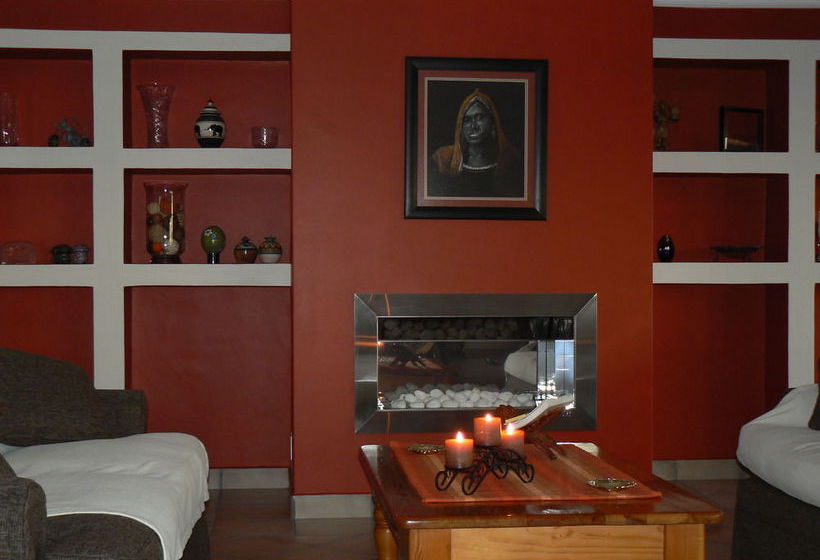 פנסיון Van Den Berg S Guesthouse