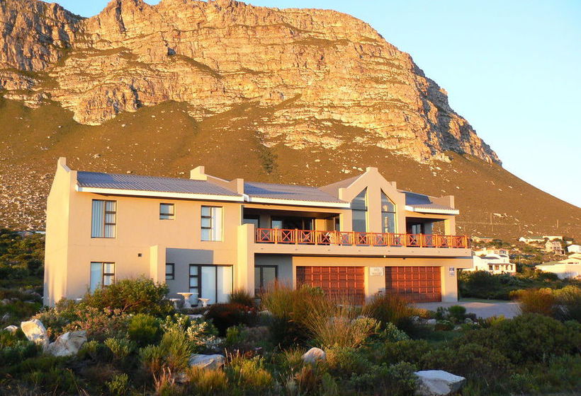 פנסיון Van Den Berg S Guesthouse