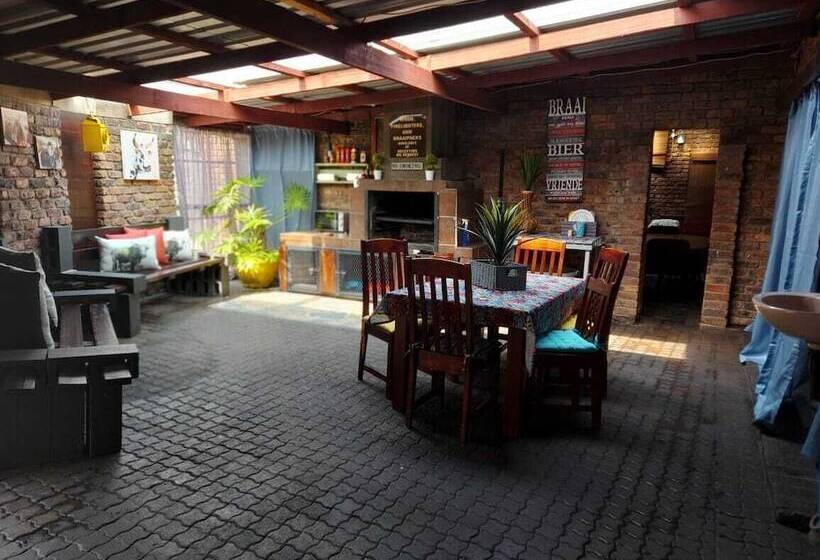 פנסיון West Street Inn  Ermelo