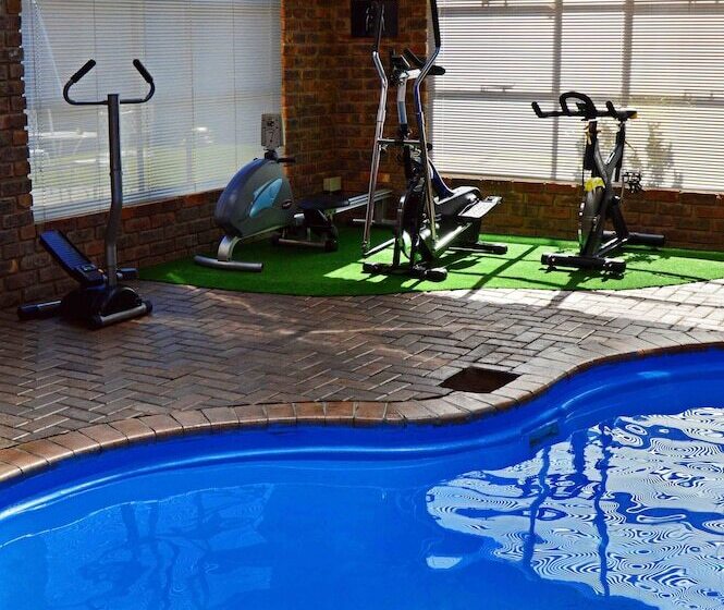 פנסיון West Street Inn  Ermelo