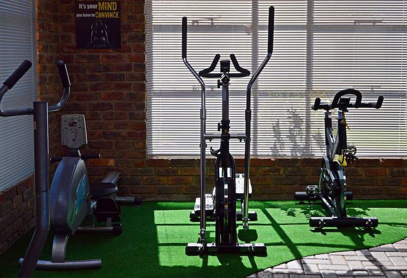 פנסיון West Street Inn  Ermelo