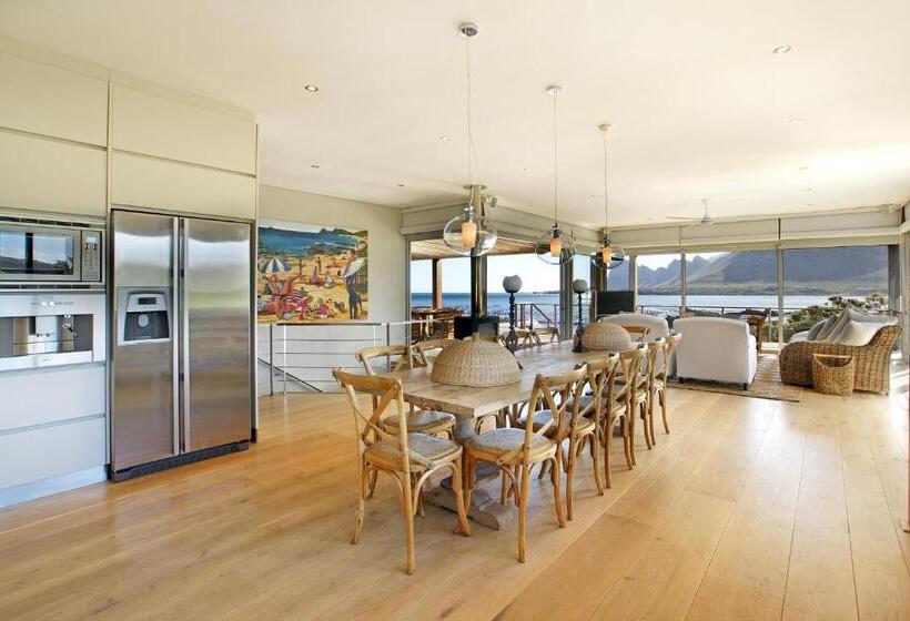 Pringle Bay Villa By Raw Africa Collection