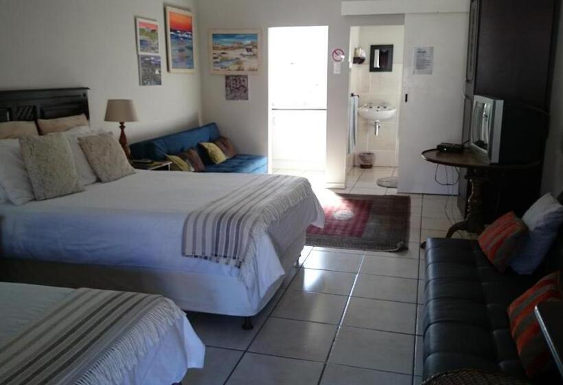 Riversway Guest House