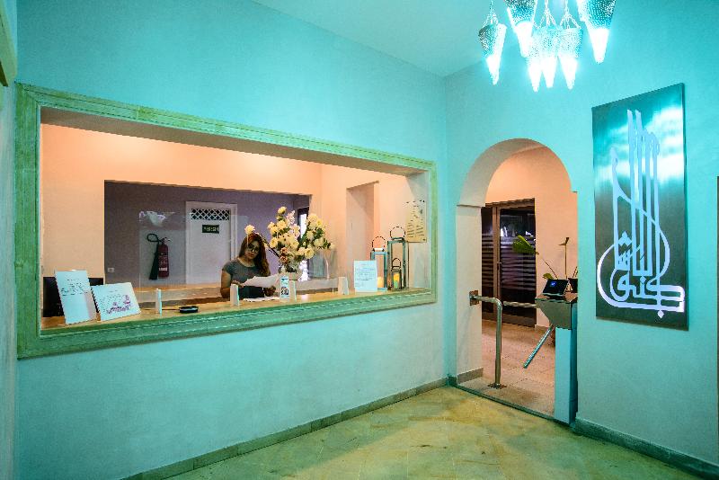 Suites Hôtel Les Charmilles & Spa