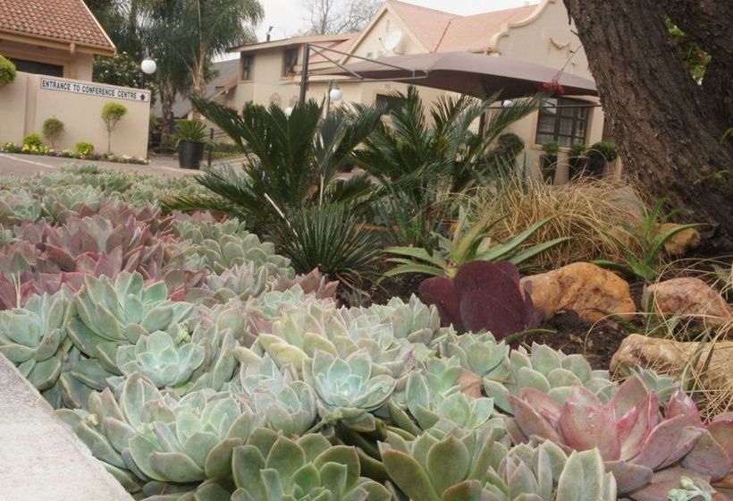 צימר The Lapha Guesthouse & Conference Centre