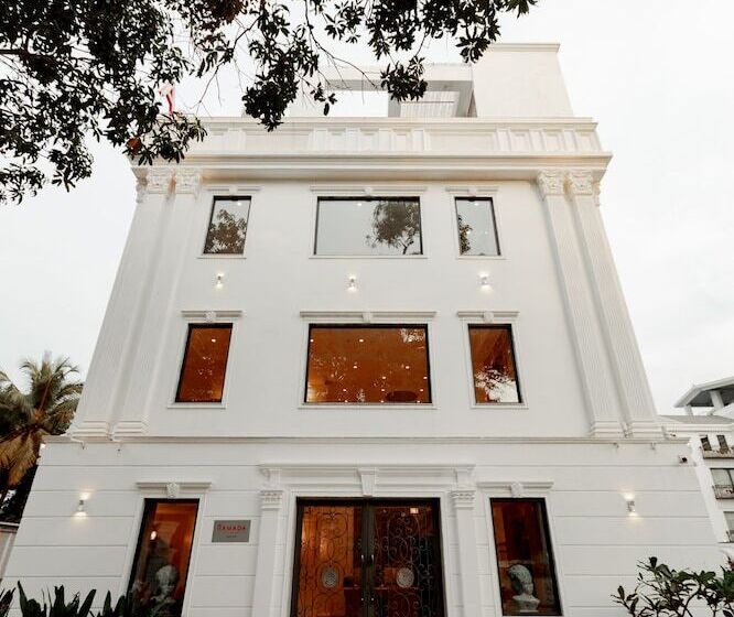 בית מלון כפרי Ramada By Wyndham Goa Vagator