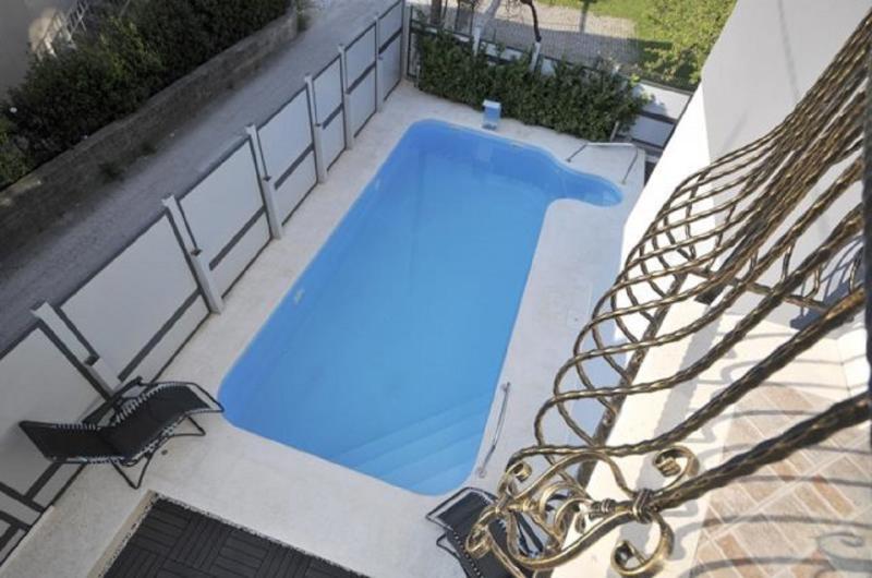 酒店 Apartments&rooms Maslina