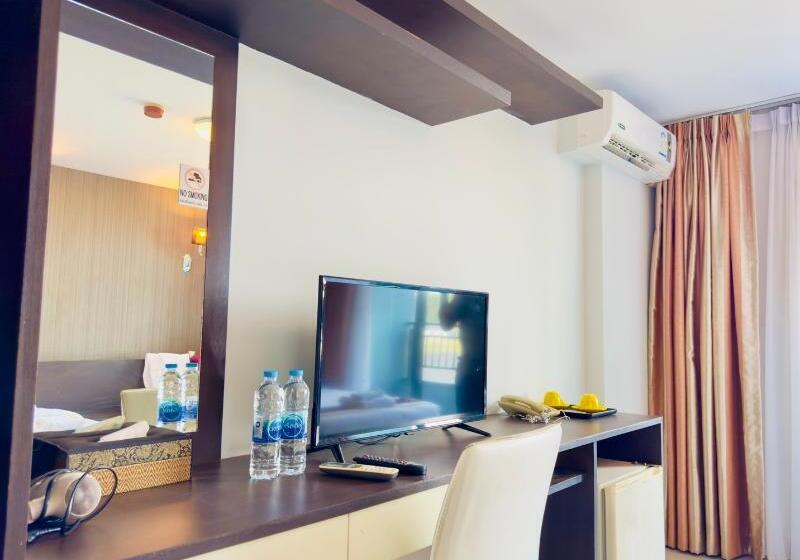 Baan Bangsere Resotel