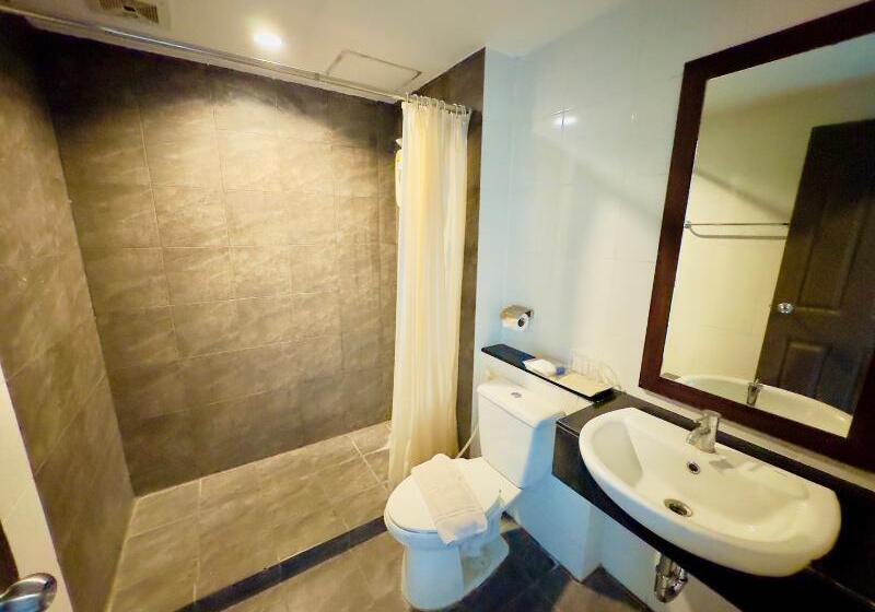 Baan Bangsere Resotel