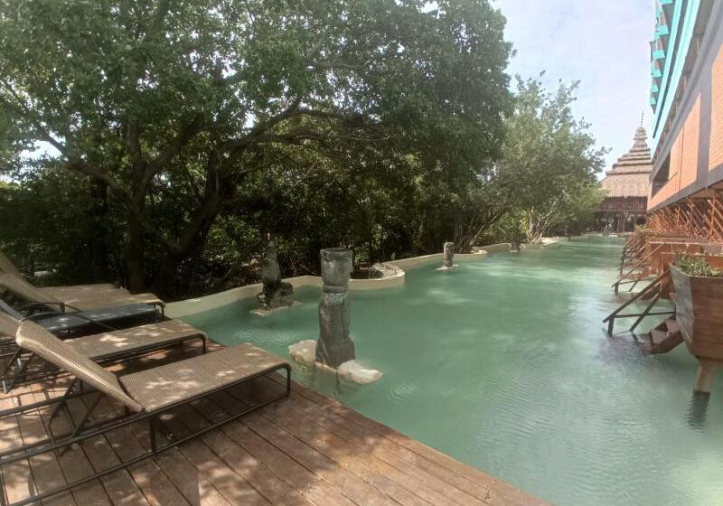 ホテル Akuazul Resorts