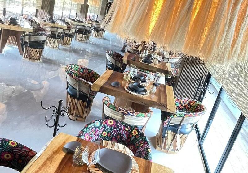 ホテル Akuazul Resorts