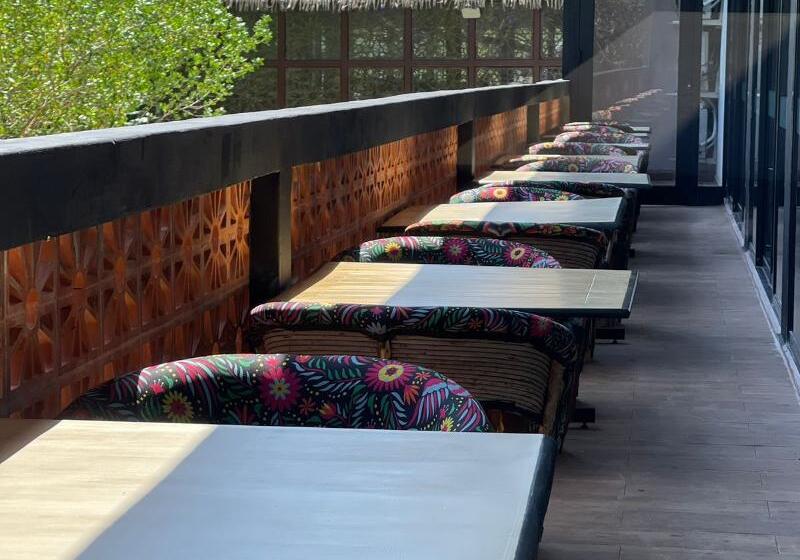 ホテル Akuazul Resorts