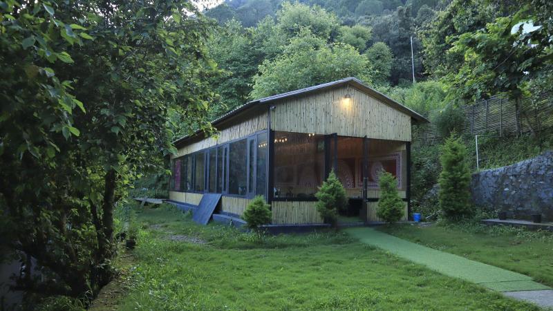 호텔 Beyond Stay Arnahyam Resort Sattal