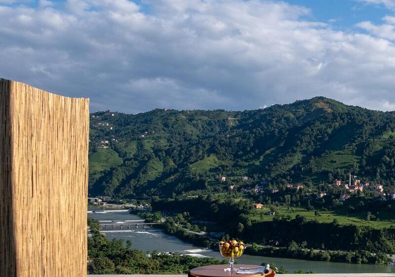 ホテル Bohemi Villa Bungalov