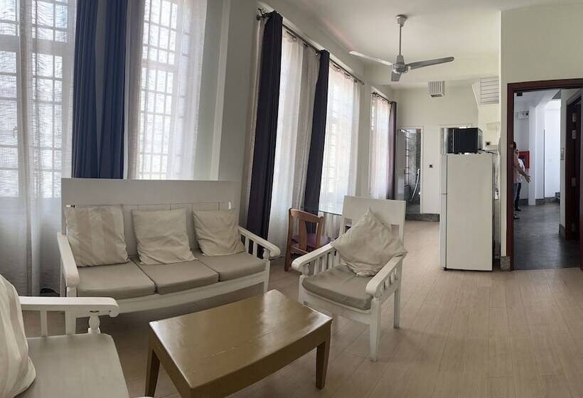 בית מלון כפרי Chilchill Elite Residences