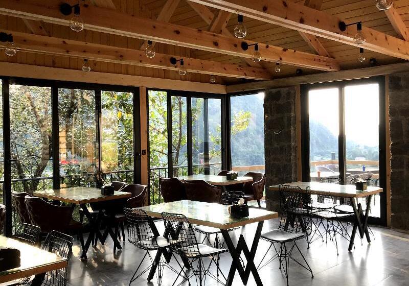 בית מלון כפרי Cilemona Bungalows