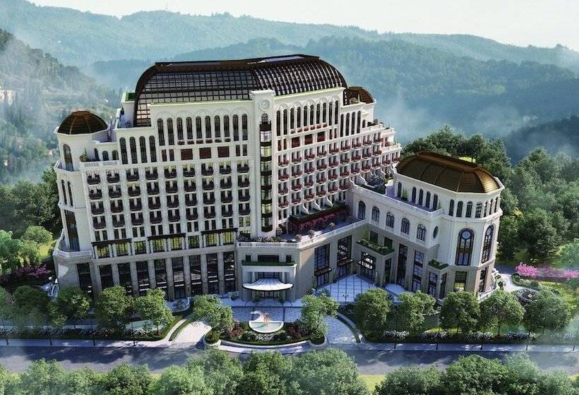 هتل Hôtel De L Amour Tam đảo