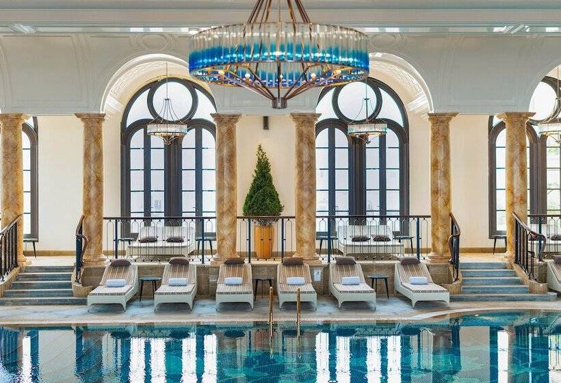 هتل Hôtel De L Amour Tam đảo