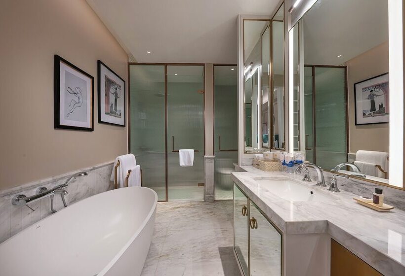 هتل Hôtel De L Amour Tam đảo